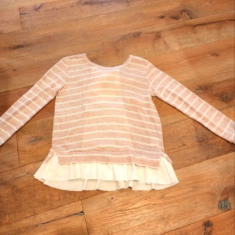 Anthropologie Sweater. Pale Pink and off white. Size Small.